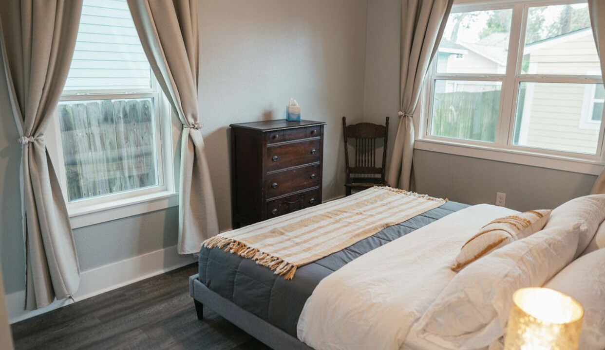Photo of Bedroom in Galveston