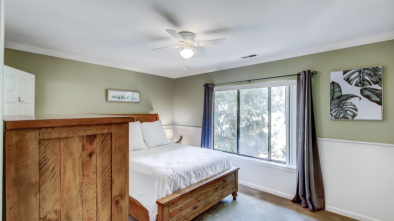 Photo of Bedroom in Folly Field