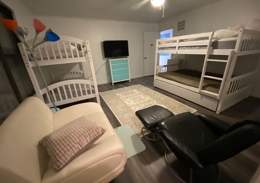 Photo of Livingroom in Terramar Beach