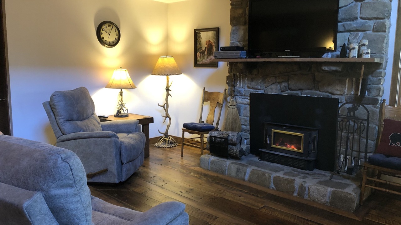 Photo of Bedroom in Robbinsville