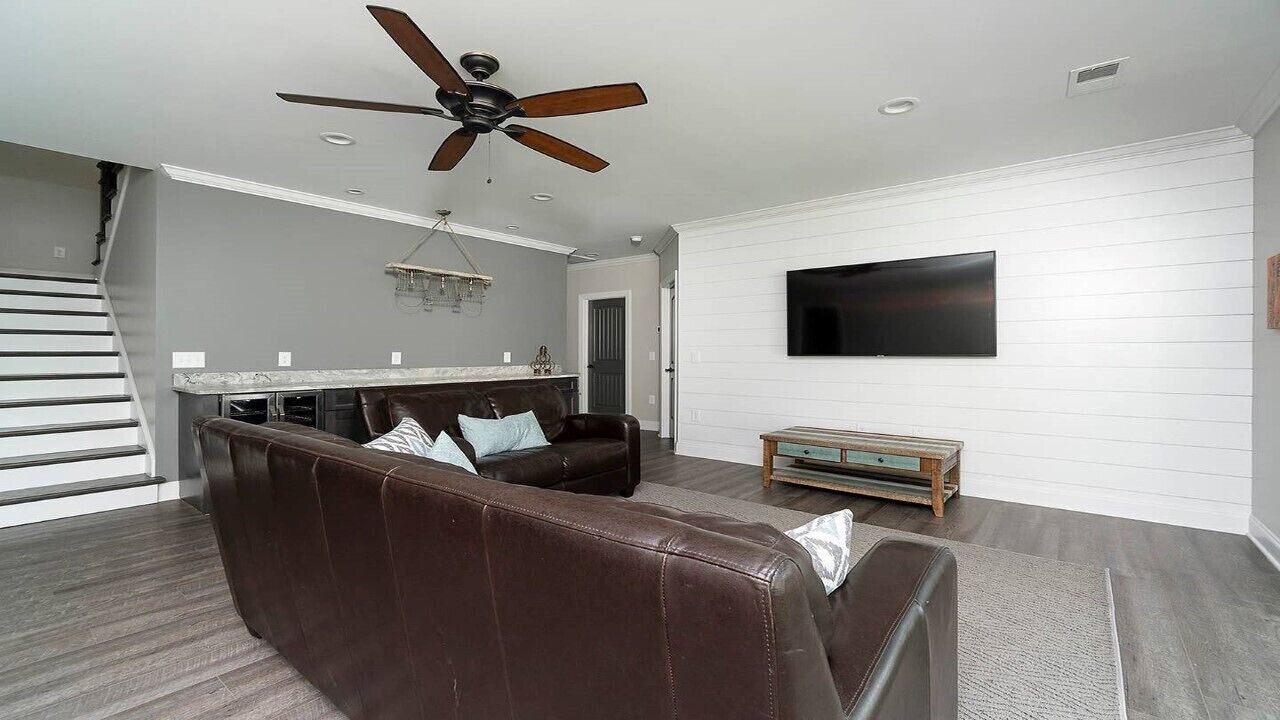 Photo of Livingroom in West Union