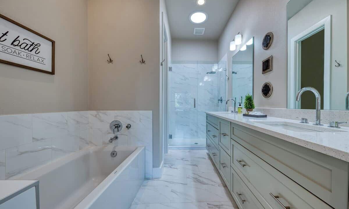 Photo of Bathroom in Southtown