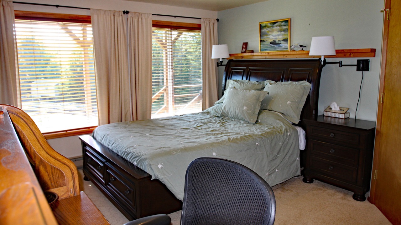 Photo of Bedroom in Ketchikan