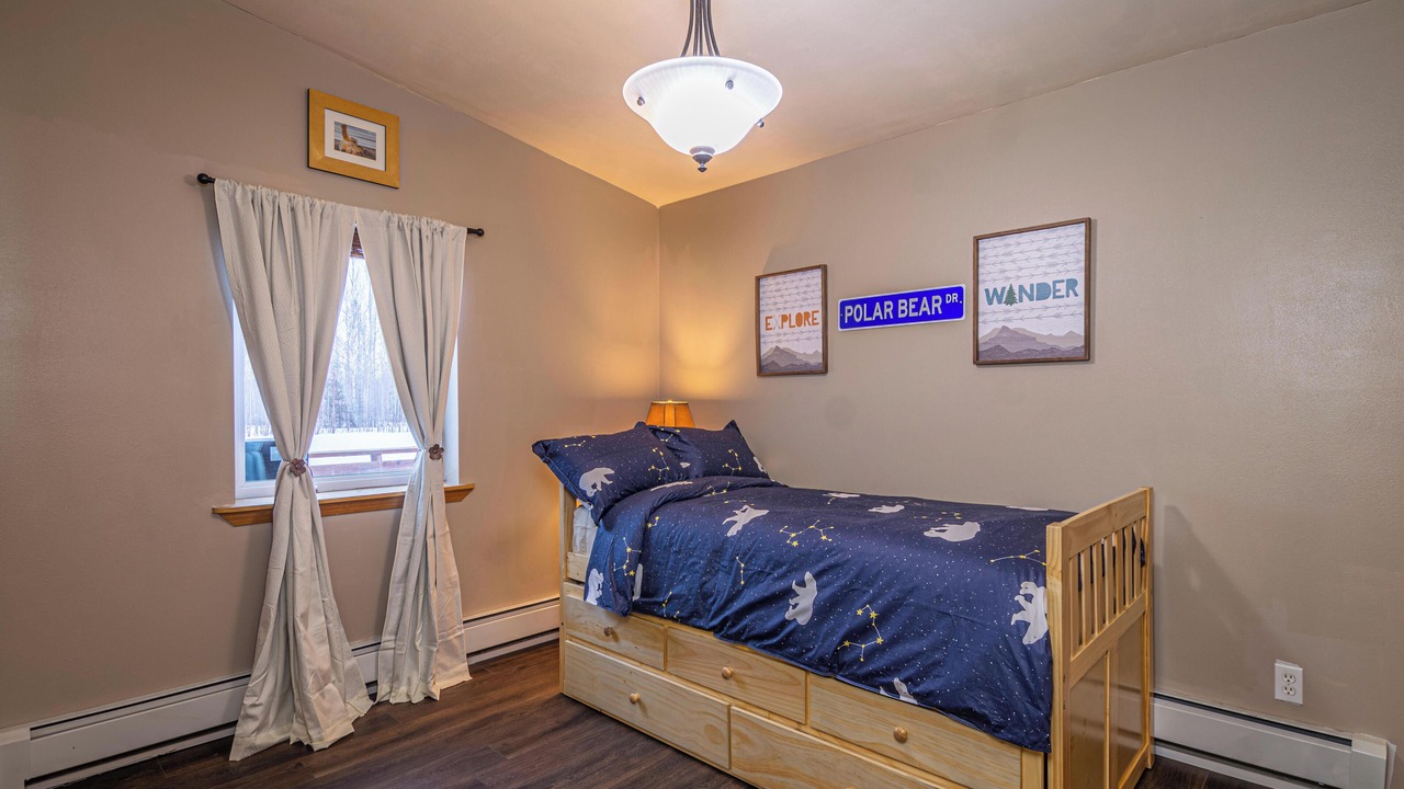 Photo of Bedroom in Fairbanks