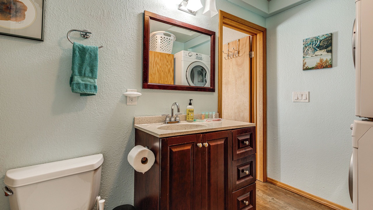 Photo of Bathroom in Mendenhall Valley