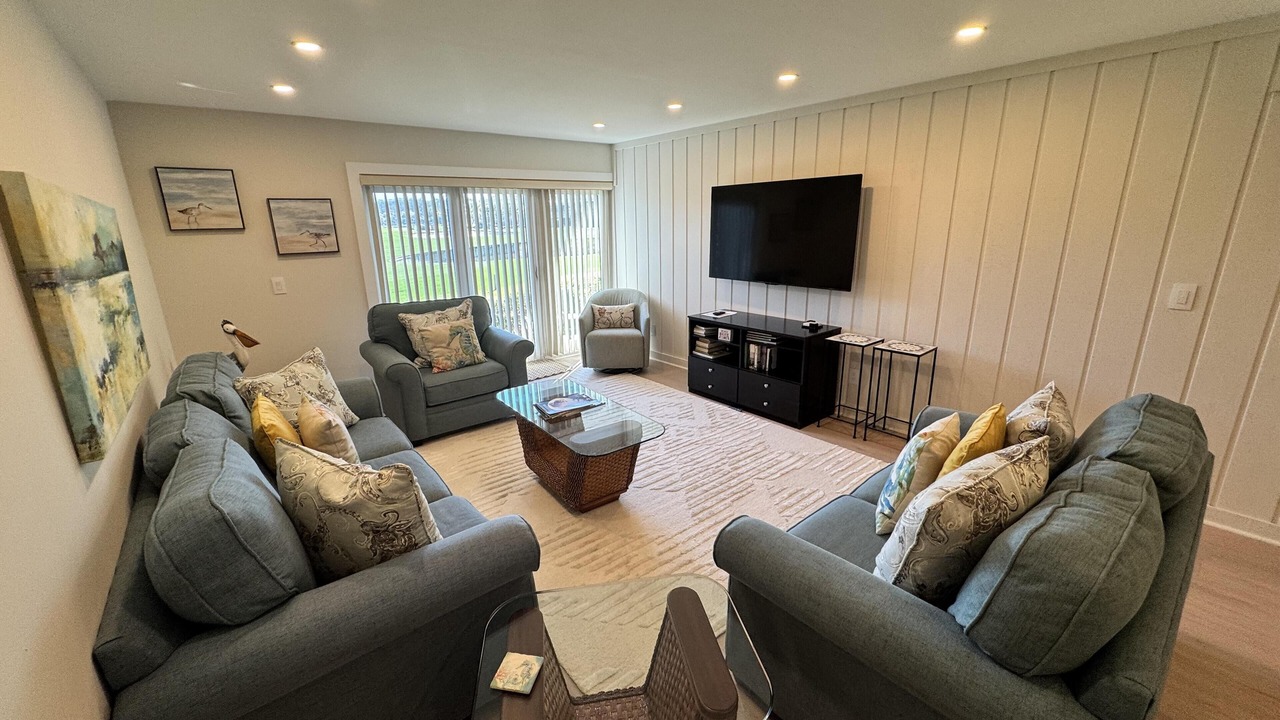 Photo of Livingroom in Sea Pines