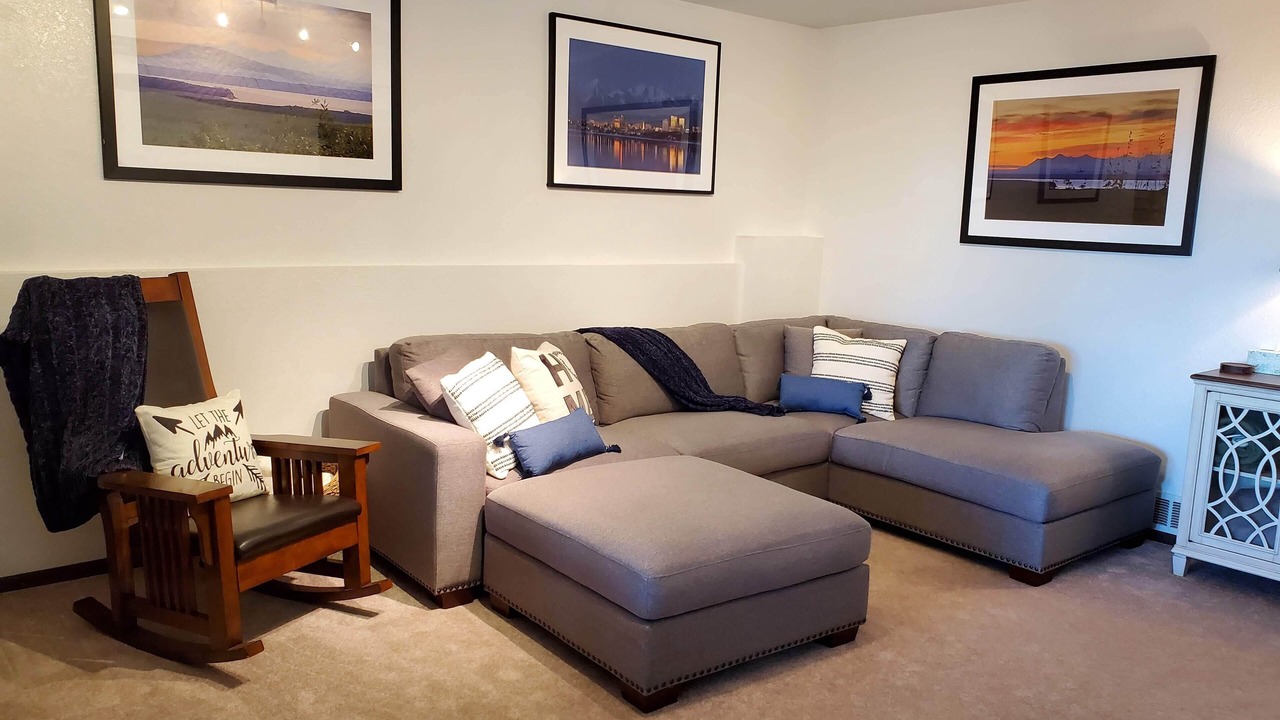Photo of Livingroom in Eagle River
