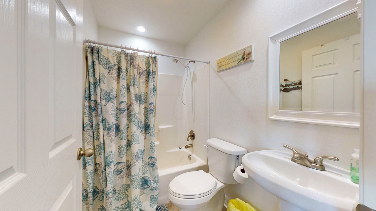 Photo of Bathroom in Crystal Beach