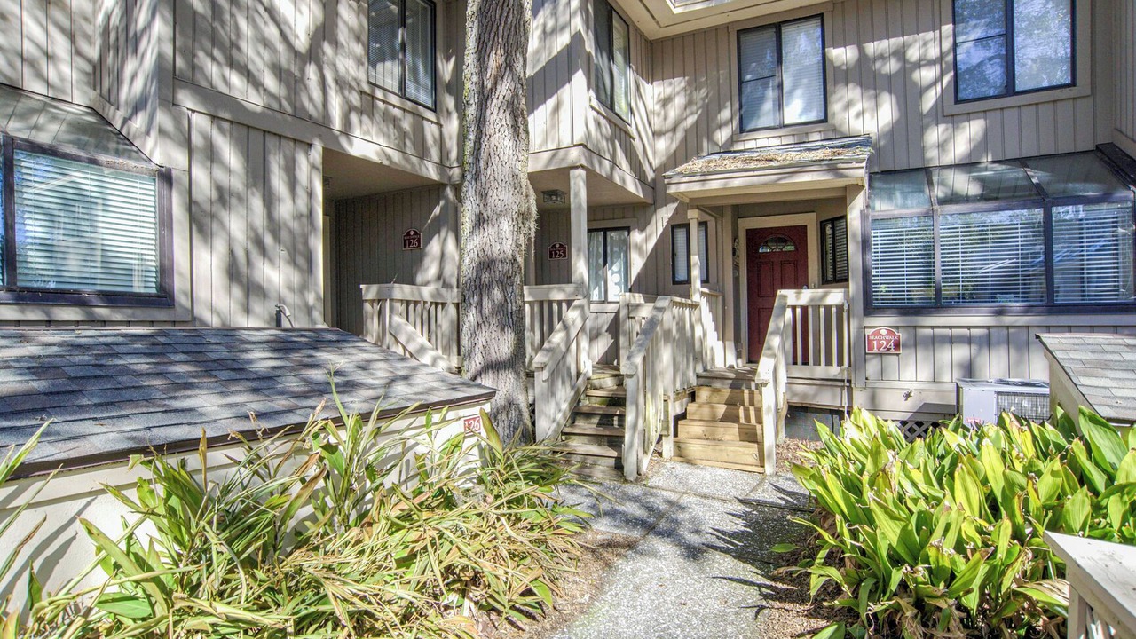 Photo of Outdoor in Shipyard Plantation