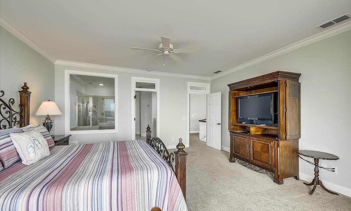 Photo of Bedroom in Palmetto Dunes