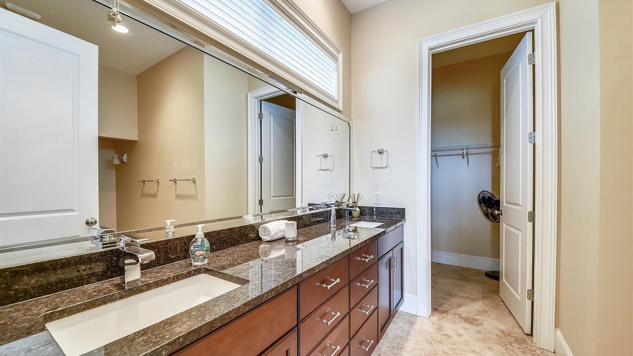 Photo of Bathroom in Palmetto Dunes