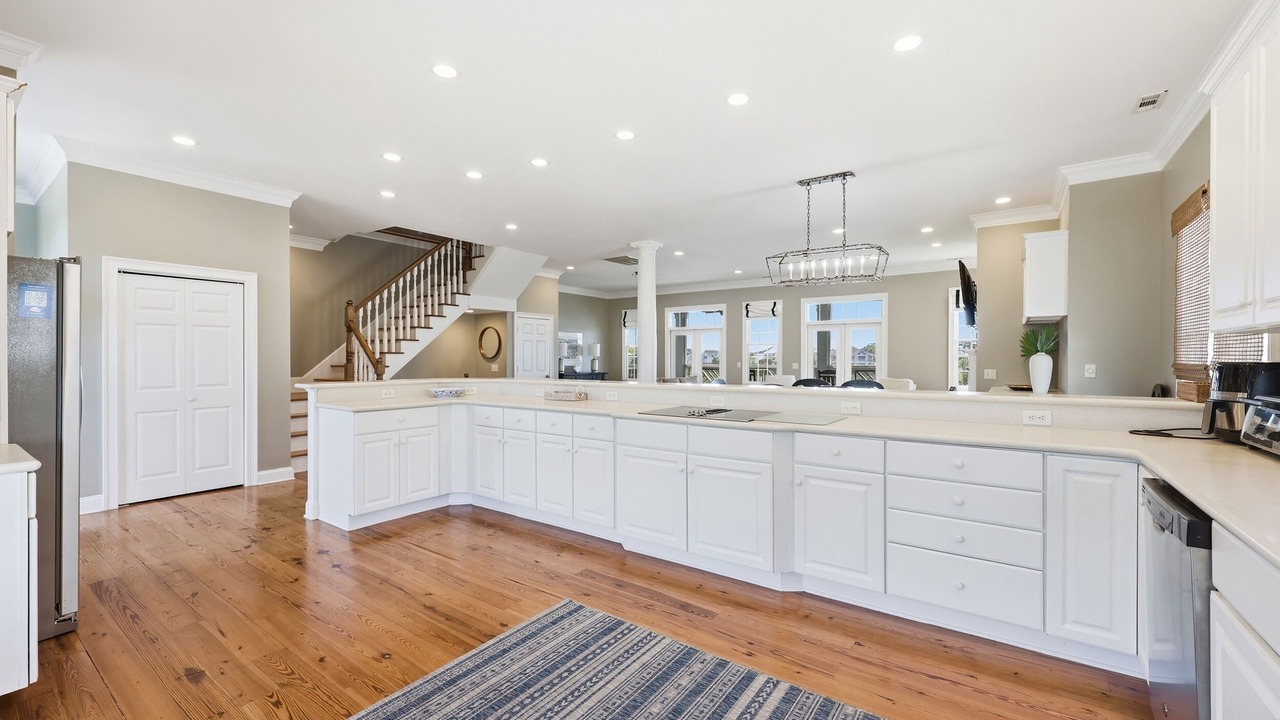 Photo of Kitchen in Debordieu Colony