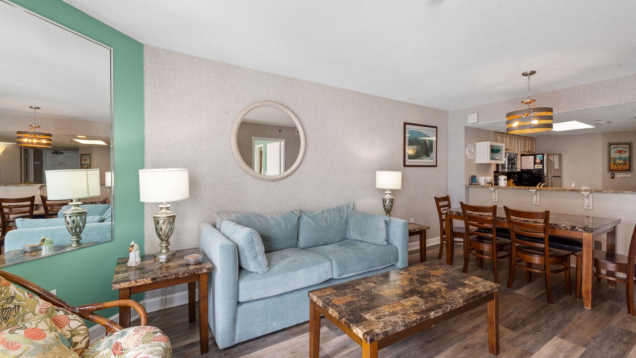 Photo of Livingroom in Arcadian Shores