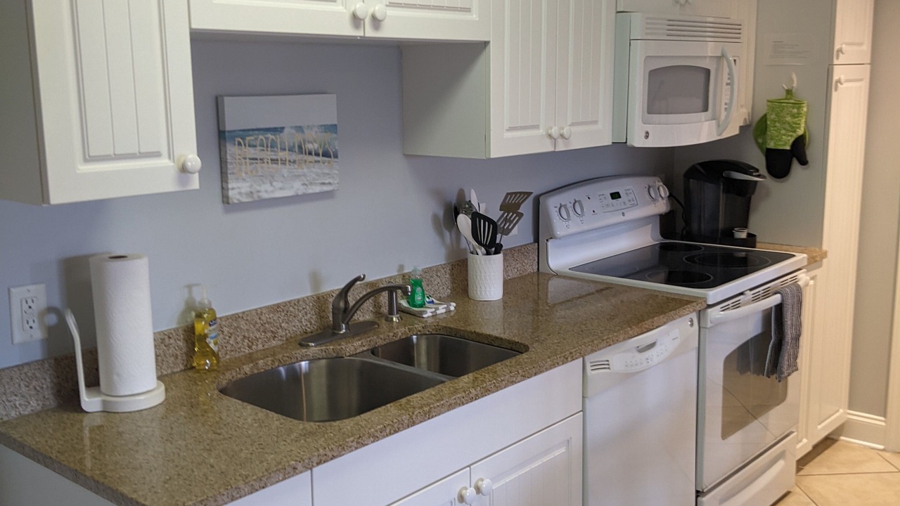 Photo of Kitchen in North Litchfield Beach