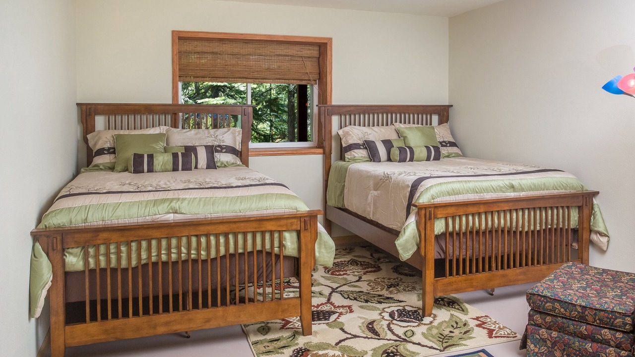 Photo of Bedroom in Cooper Landing