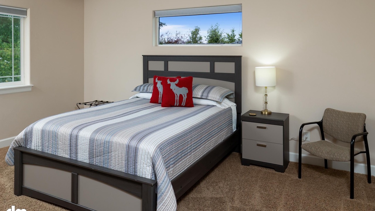 Photo of Bedroom in University Area