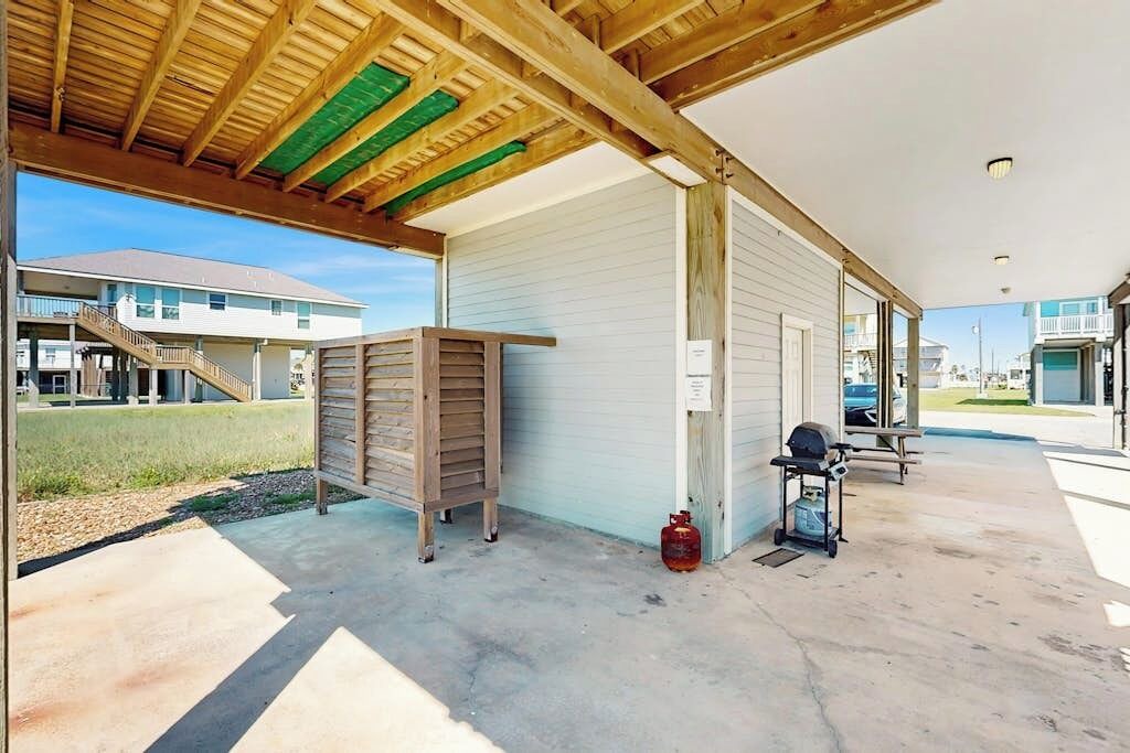 Photo of Patio Balcony in Terramar Beach