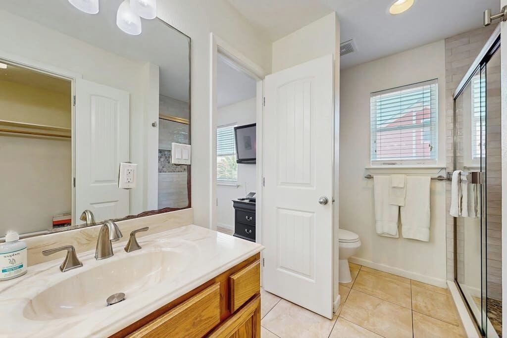 Photo of Bathroom in Terramar Beach