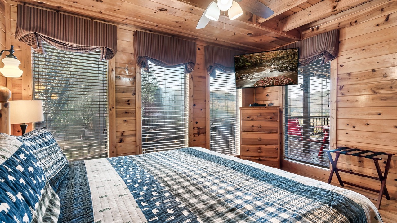 Photo of Bedroom in Smoky Mountains