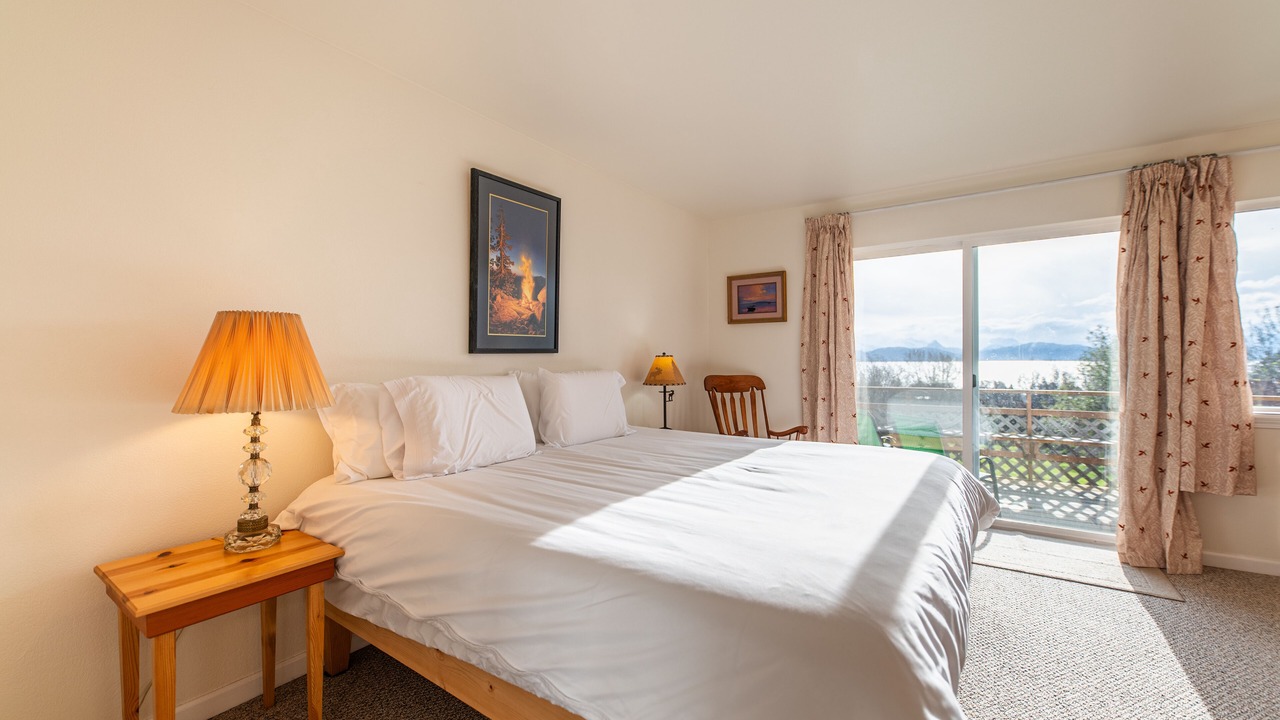 Photo of Bedroom in Kachemak