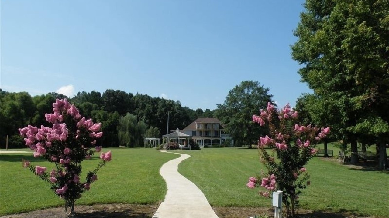Photo of Outdoor in Greensboro