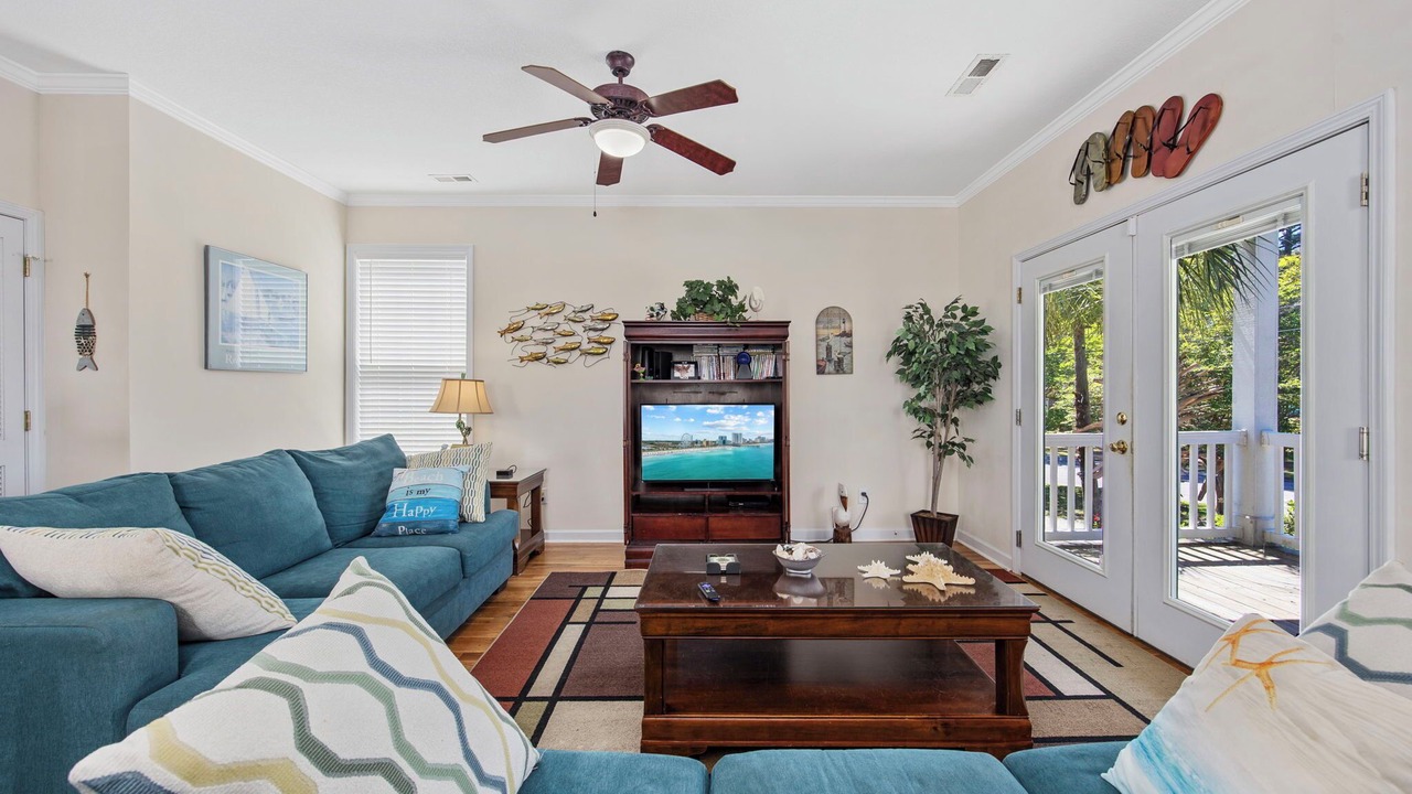 Photo of Livingroom in Surfside Beach