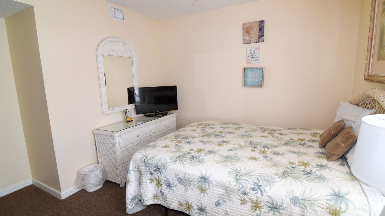 Photo of Bedroom in North Myrtle Beach