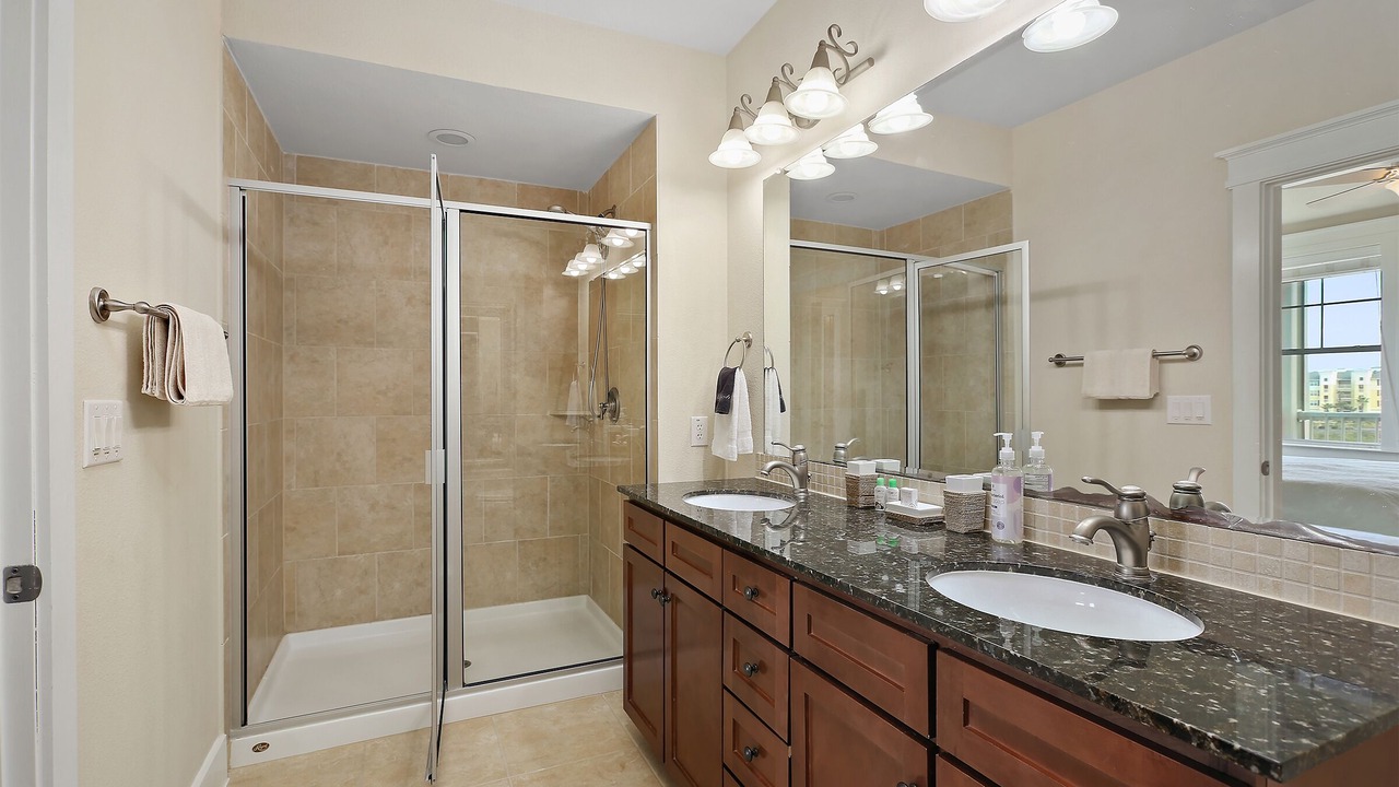 Photo of Bathroom in Galveston