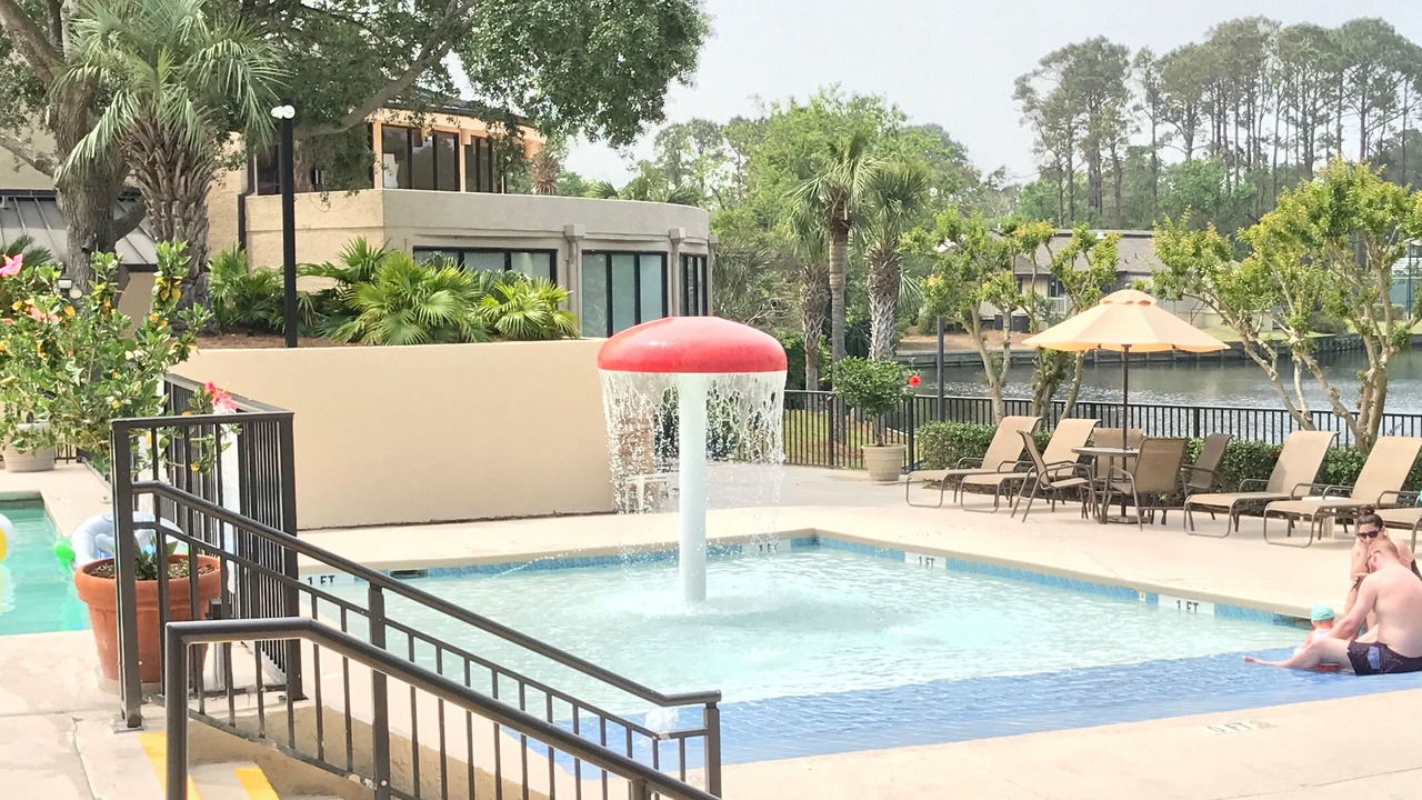 Photo of Outdoor in Folly Field