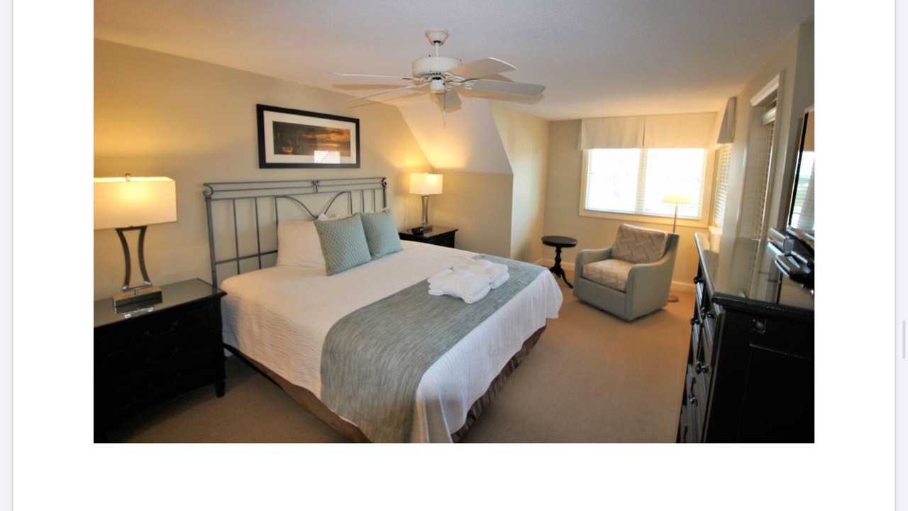 Photo of Bedroom in Shelter Cove