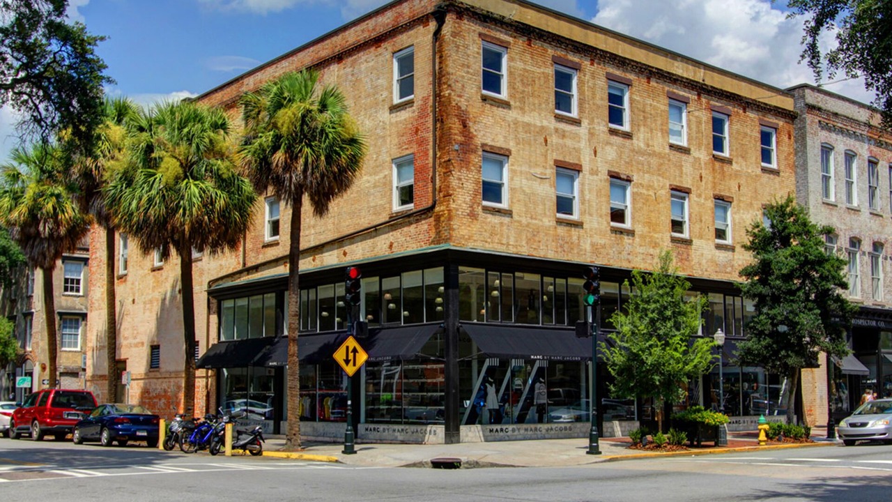 Photo of Outdoor in Historic District - North