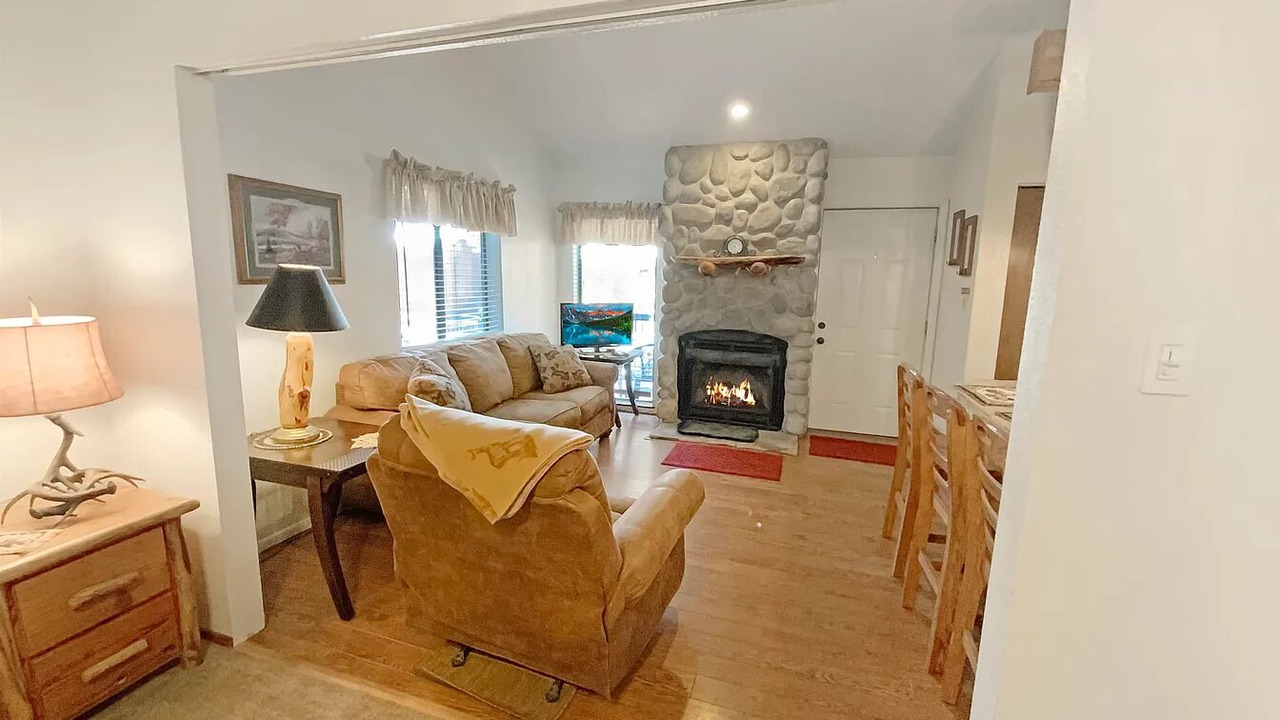 Photo of Livingroom in Angel Fire