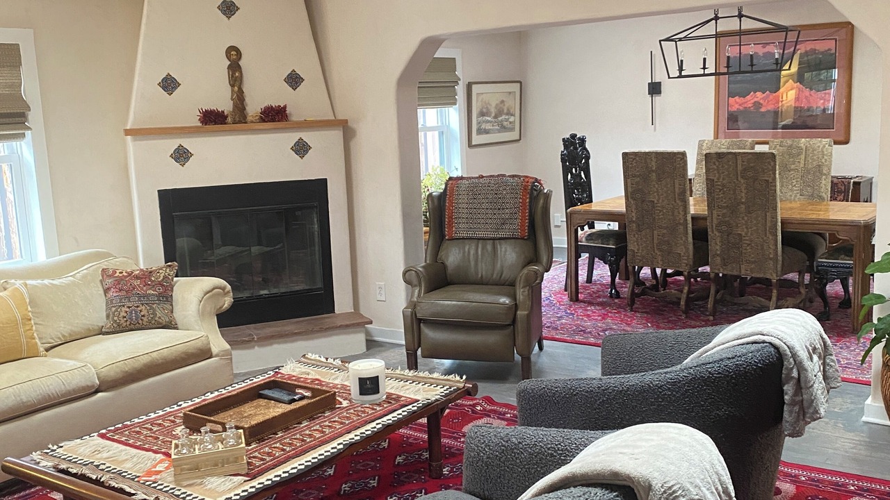 Photo of Livingroom in Downtown Santa Fe