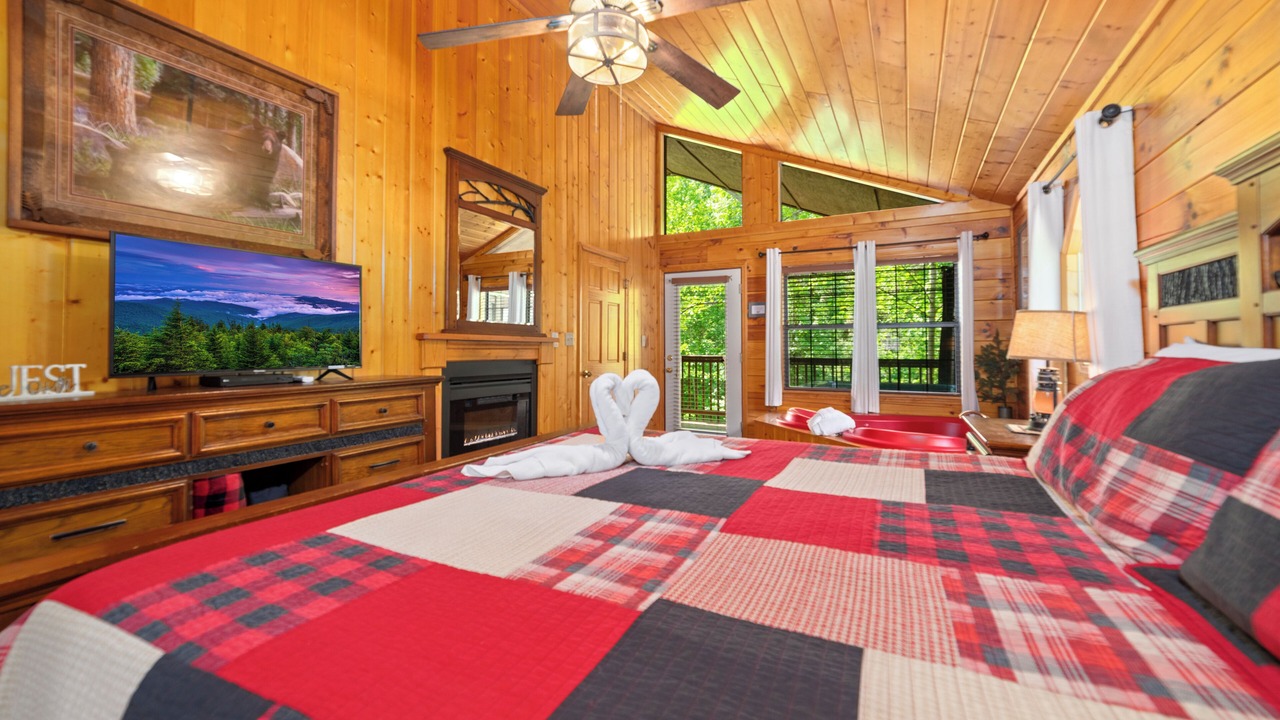 Photo of Bedroom in Sevierville