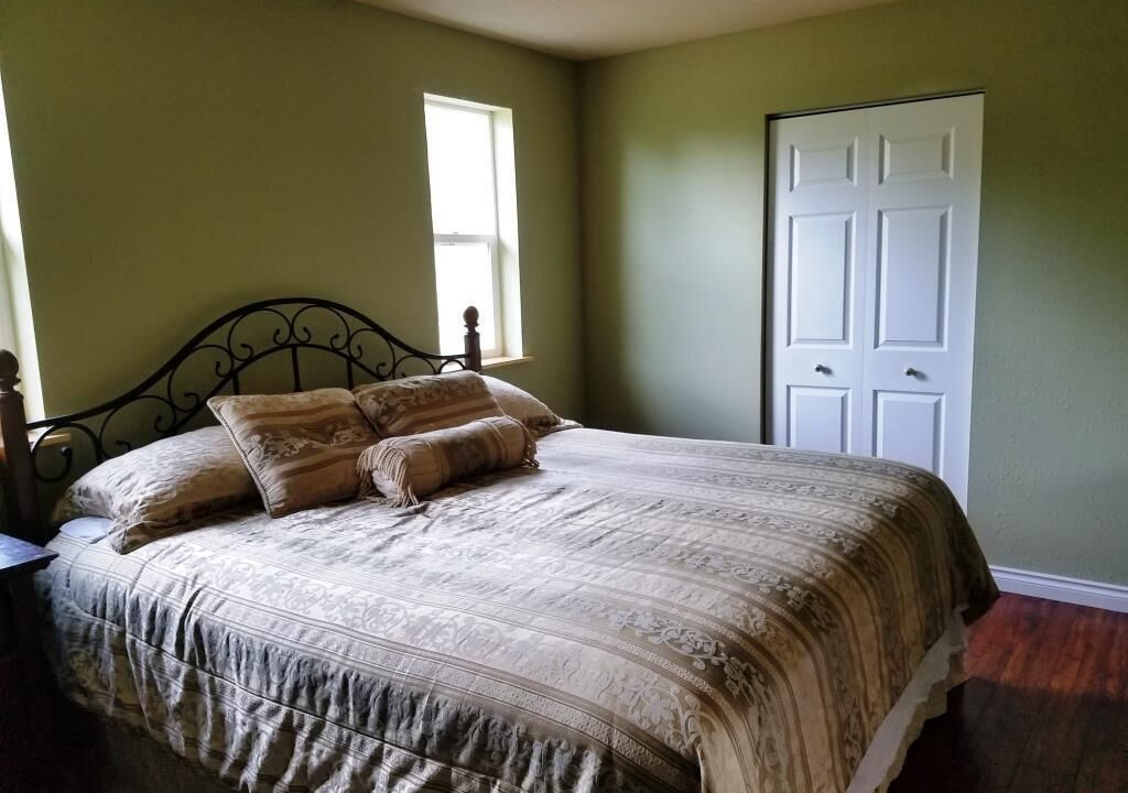 Photo of Bedroom in Kalifornsky
