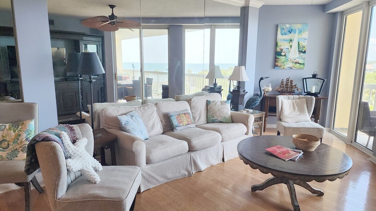 Photo of Livingroom in Litchfield by the Sea