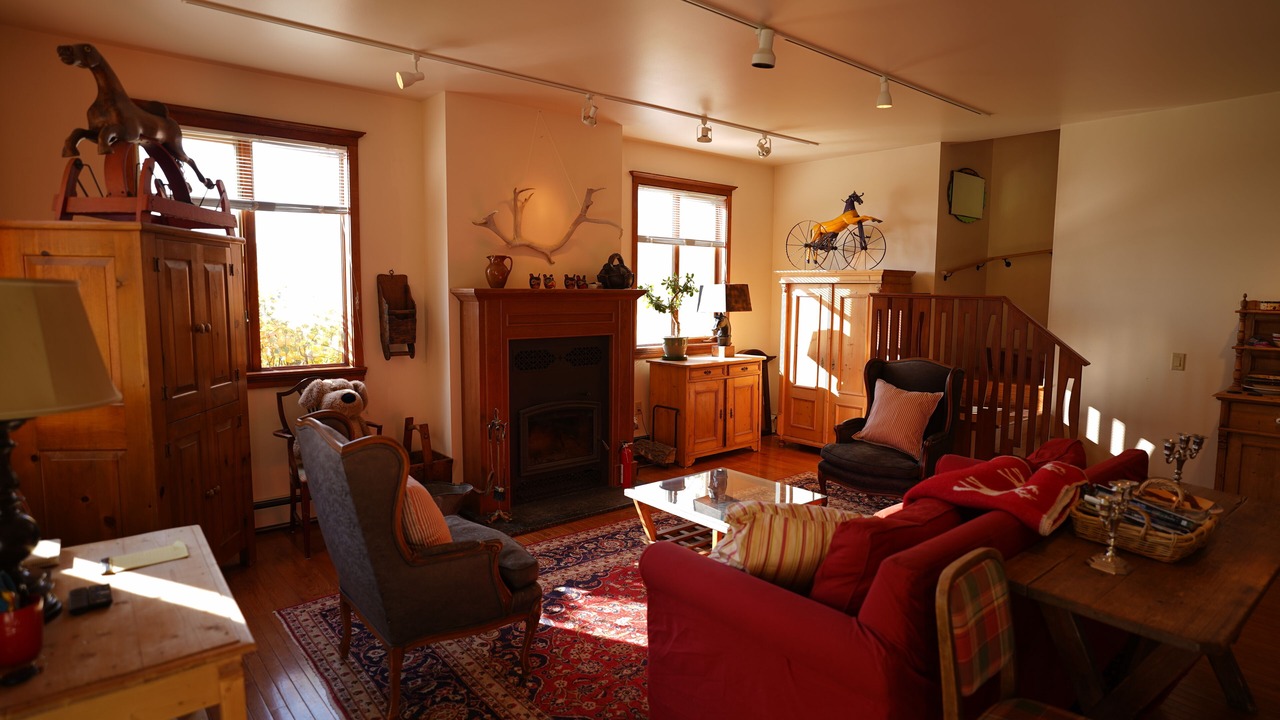 Photo of Bedroom in Fairbanks