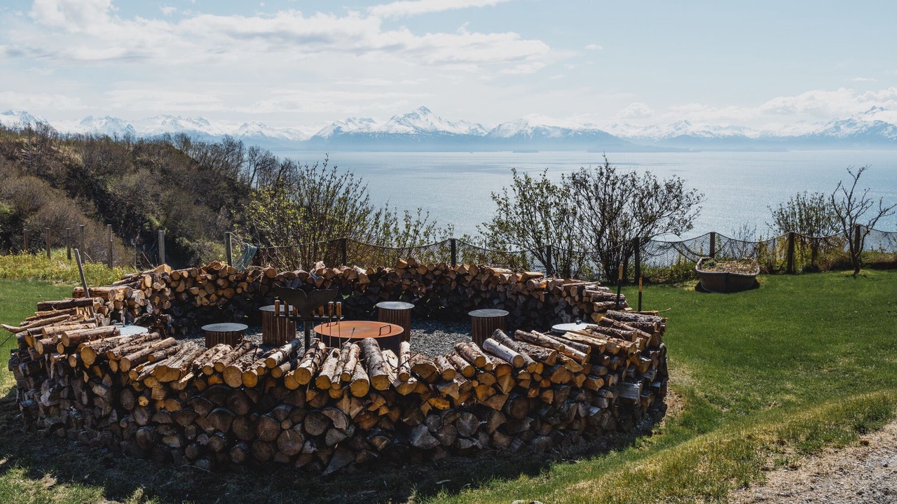 Photo of Others in Homer