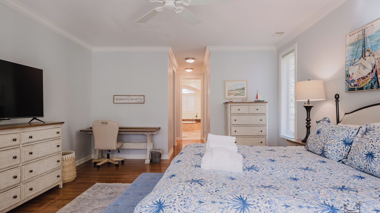 Photo of Bedroom in Folly Field