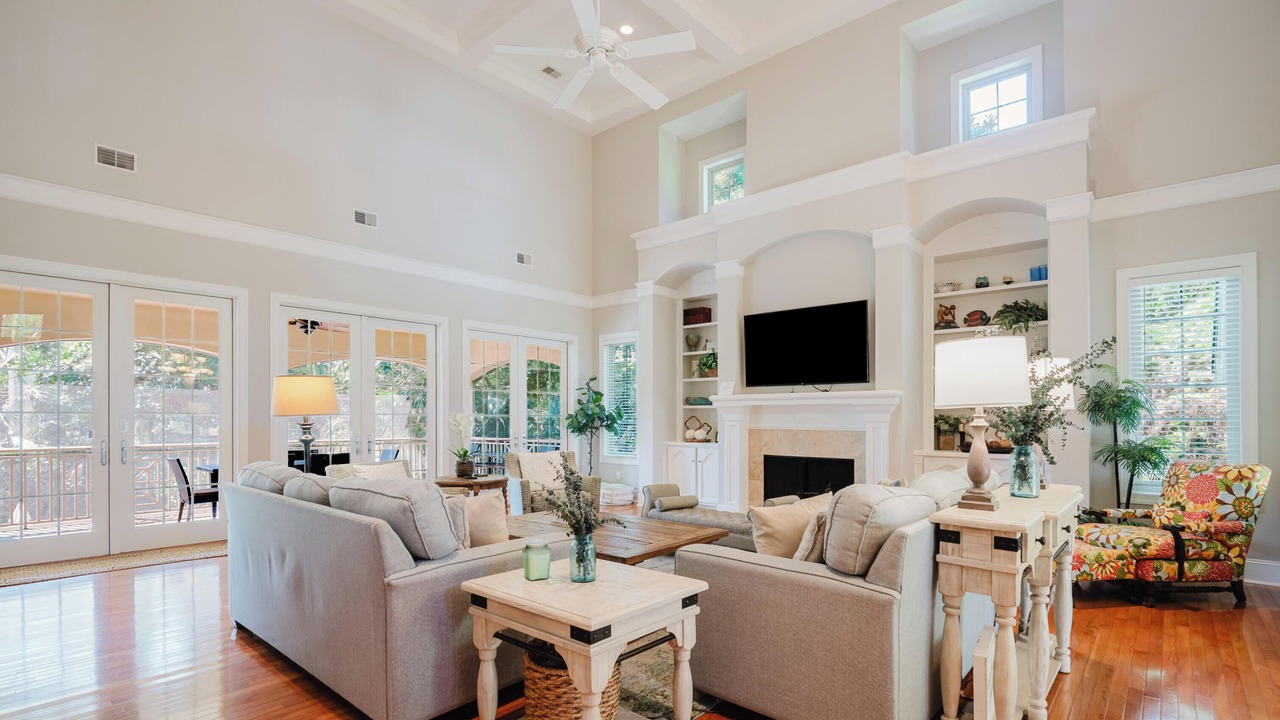 Photo of Livingroom in Folly Field
