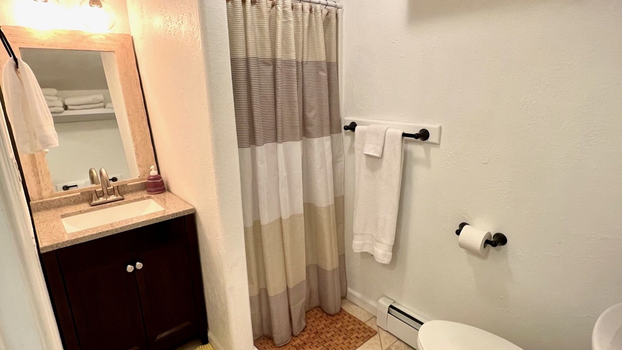 Photo of Bathroom in Seldovia