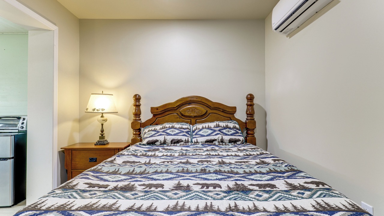 Photo of Bedroom in Townsend