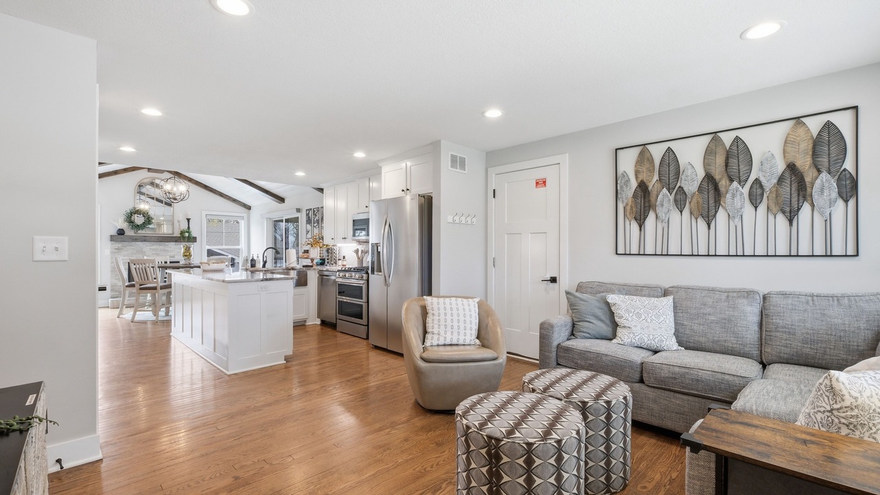 Photo of Livingroom in Lee's Summit