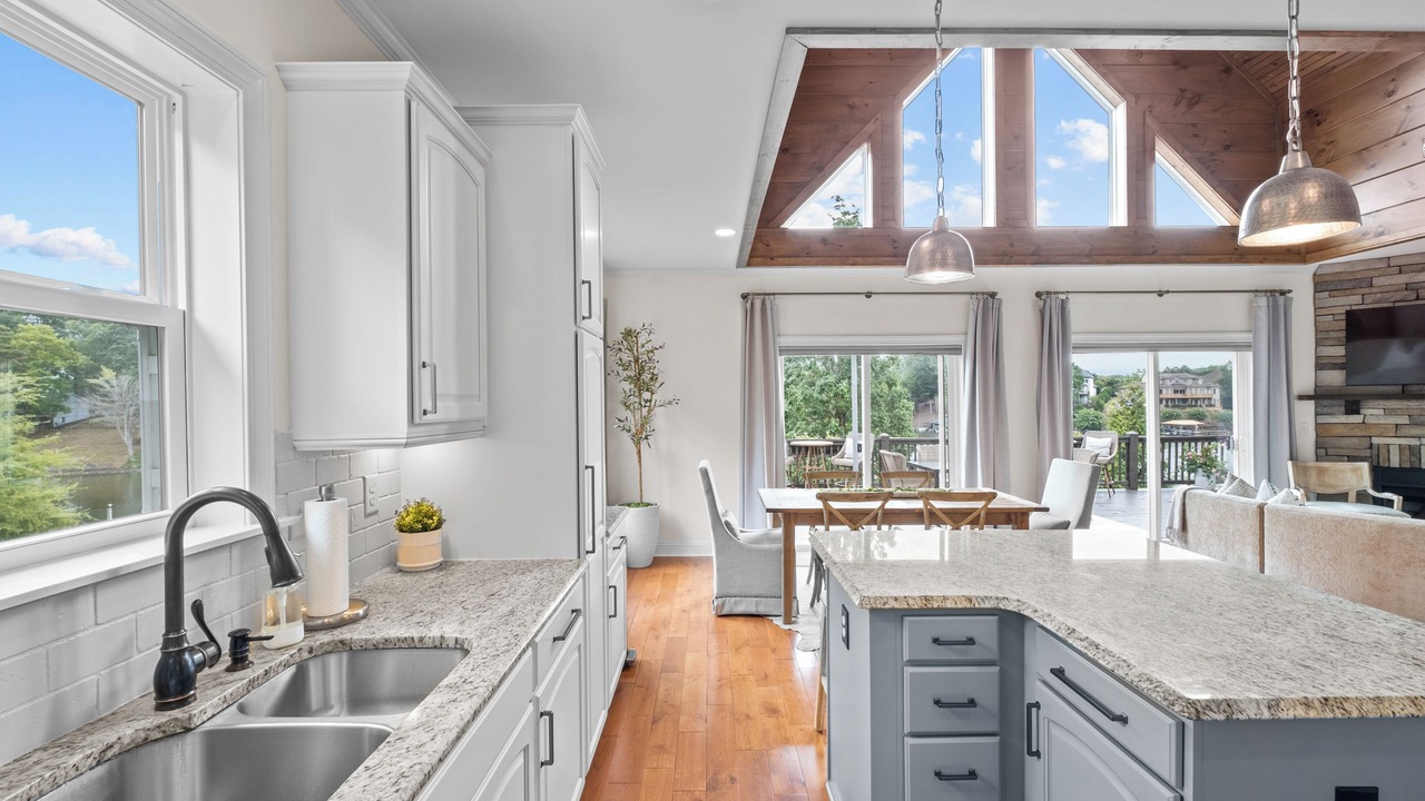 Photo of Kitchen in Steele Creek