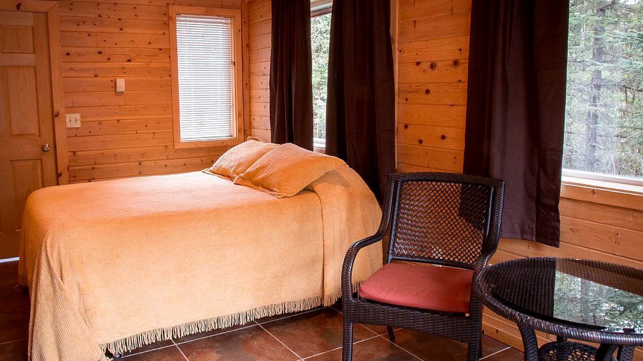 Photo of Bedroom in Cooper Landing