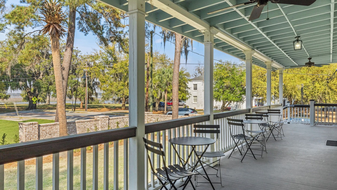 Photo of Patio Balcony in The Old Commons