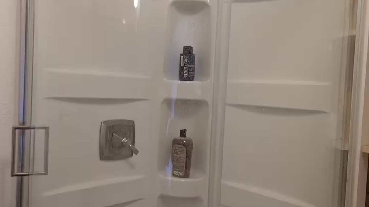 Photo of Bathroom in Espanola