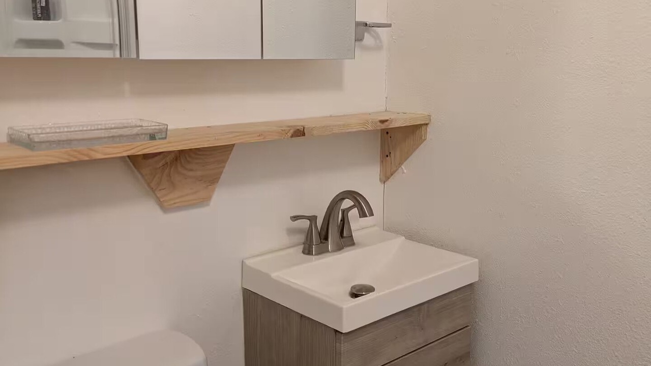 Photo of Bathroom in Espanola