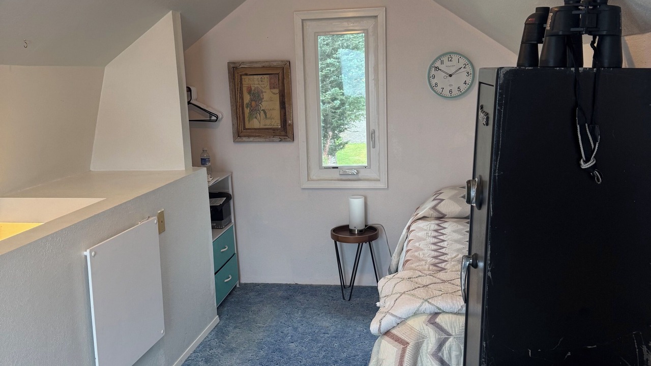 Photo of Bedroom in Kachemak