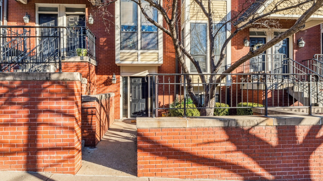 Photo of Outdoor in Quality Hill